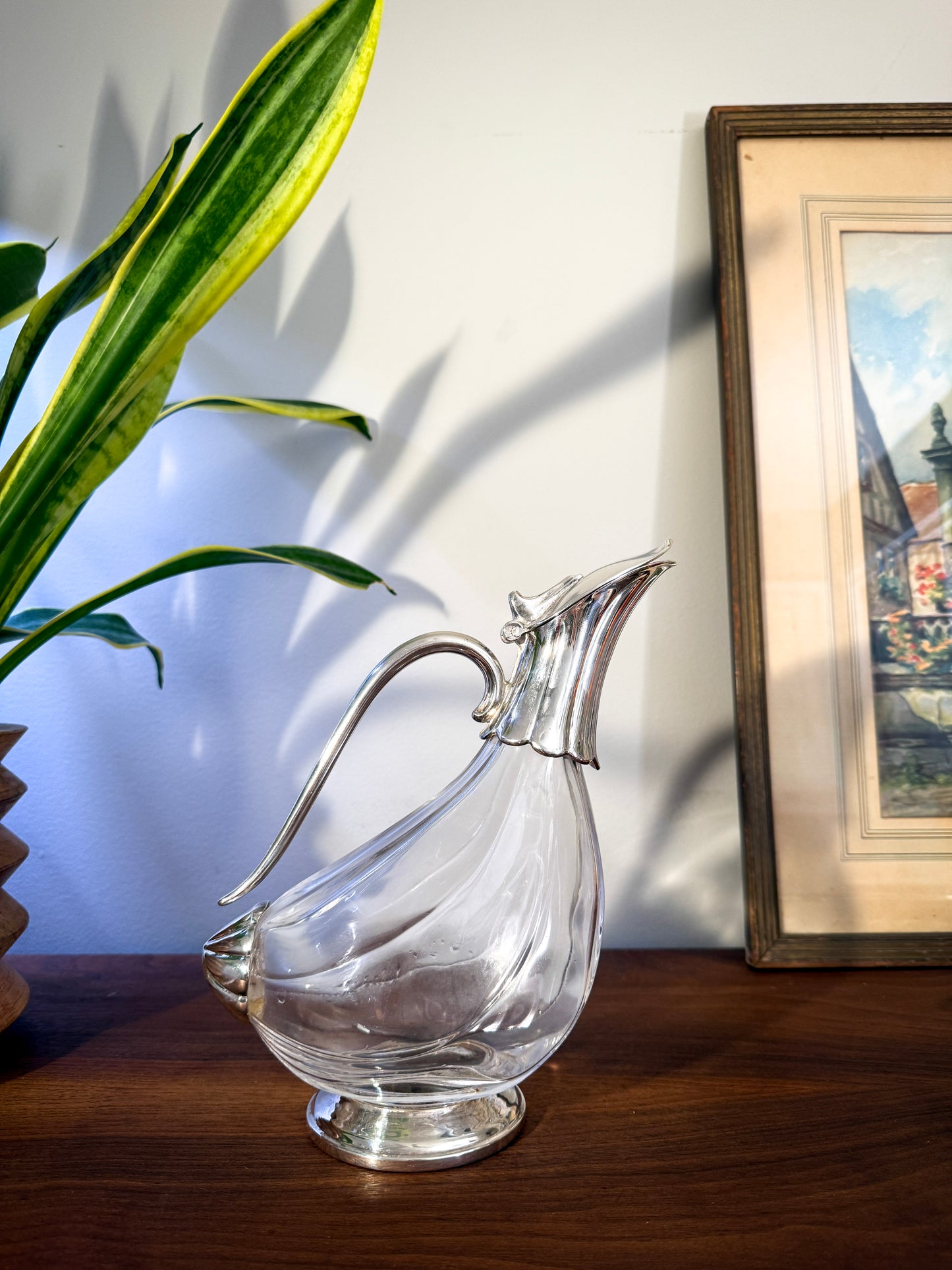 Vintage Glass & Silverplate Wine Decanter – Swan Neck Claret Jug with Hinged Lid, Mid-Century Elegant Barware