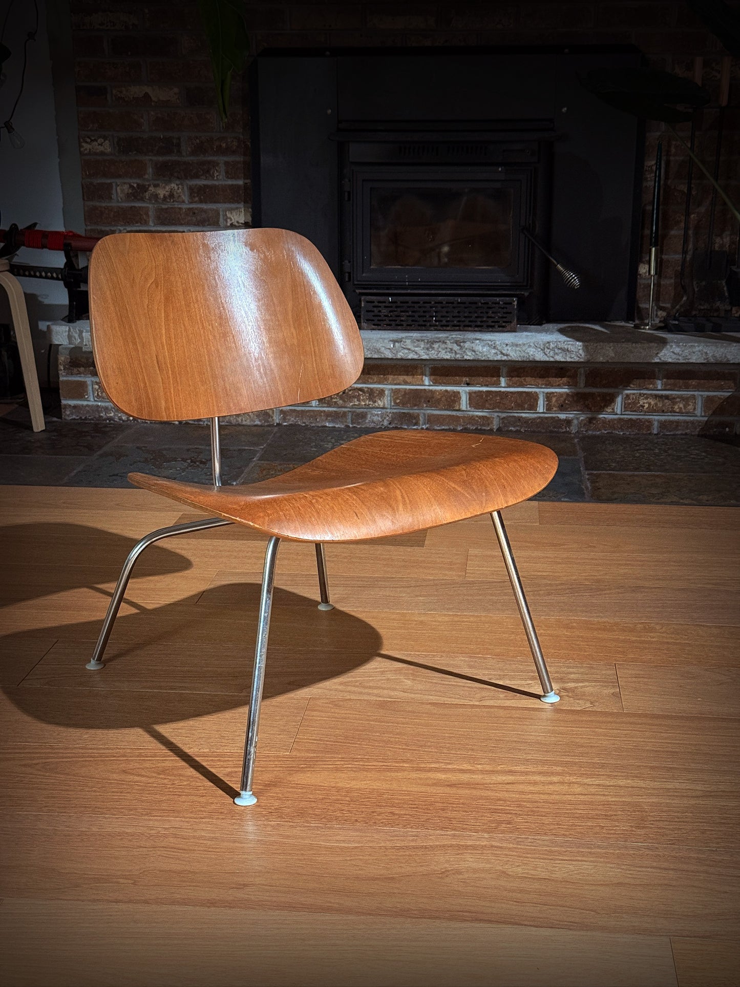 Original Eames LCM Chair – 1970s Herman Miller Lounge Chair in Walnut & Chrome
