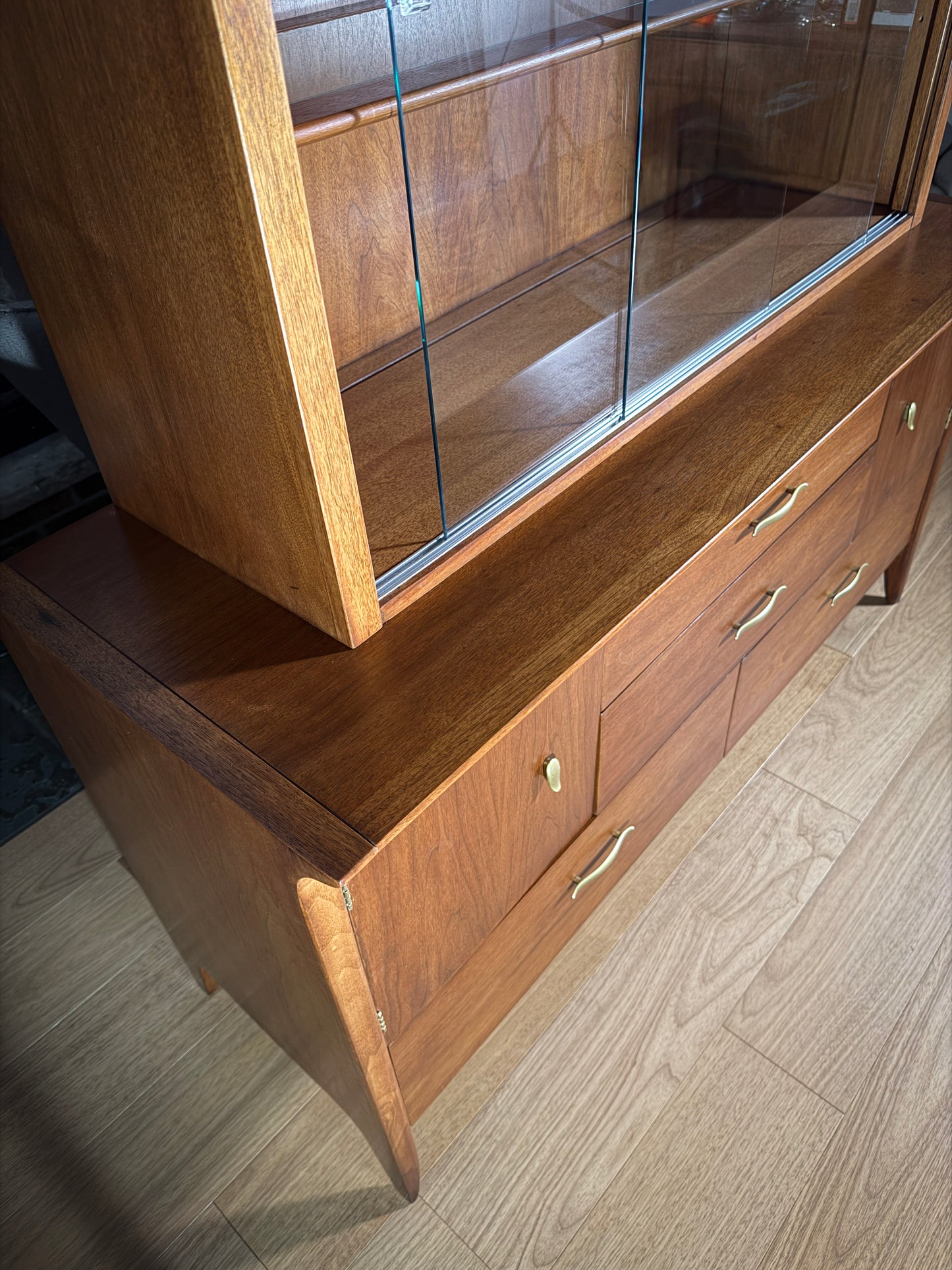 Mid-Century Drexel Profile Hutch – John Van Koert, Walnut China Cabinet & Credenza, 1950s MCM Storage