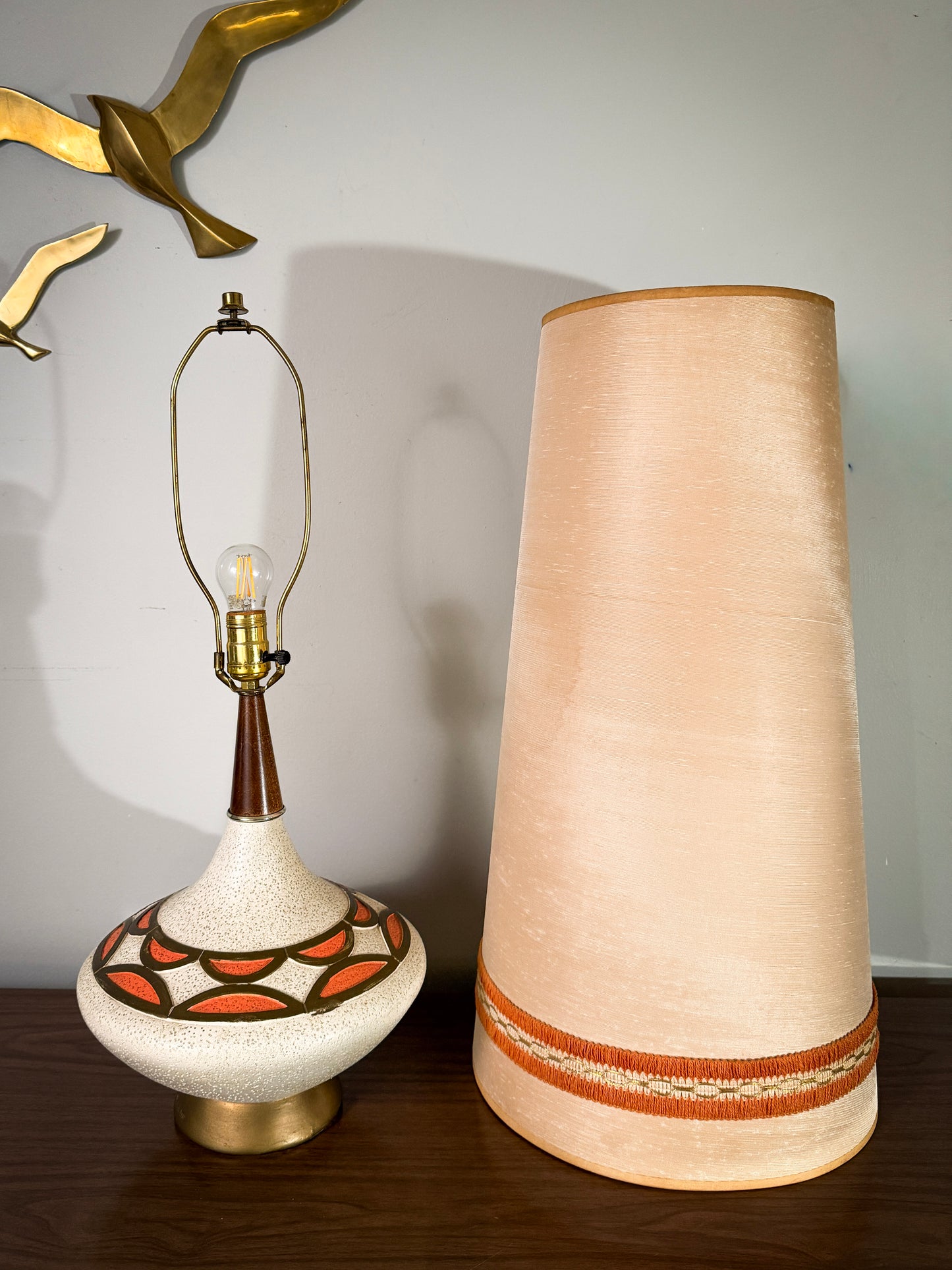 Mid-Century Atomic Ceramic Lamp – Signed L.N. Lamp with Original Tall Shade, 1950s Space Age Design