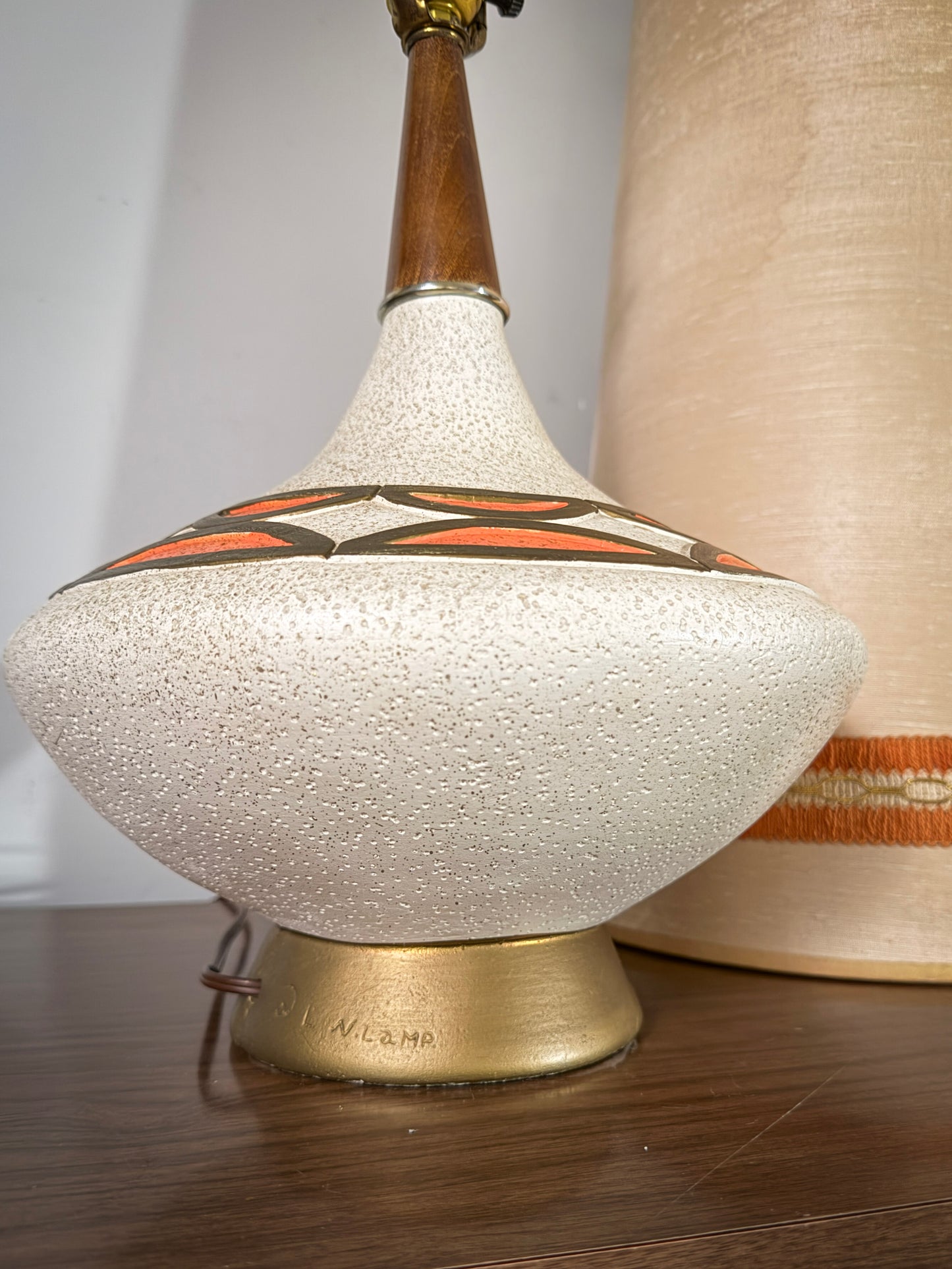 Mid-Century Atomic Ceramic Lamp – Signed L.N. Lamp with Original Tall Shade, 1950s Space Age Design