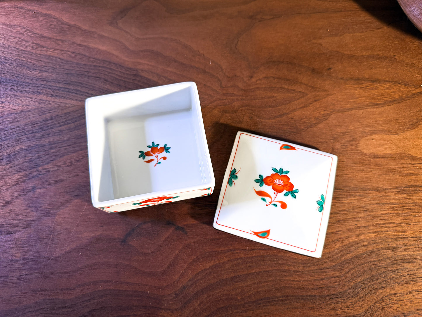 Tiffany & Co. Porcelain Trinket Box – Hand-Painted Floral Square Box, Made in Japan, 1980s