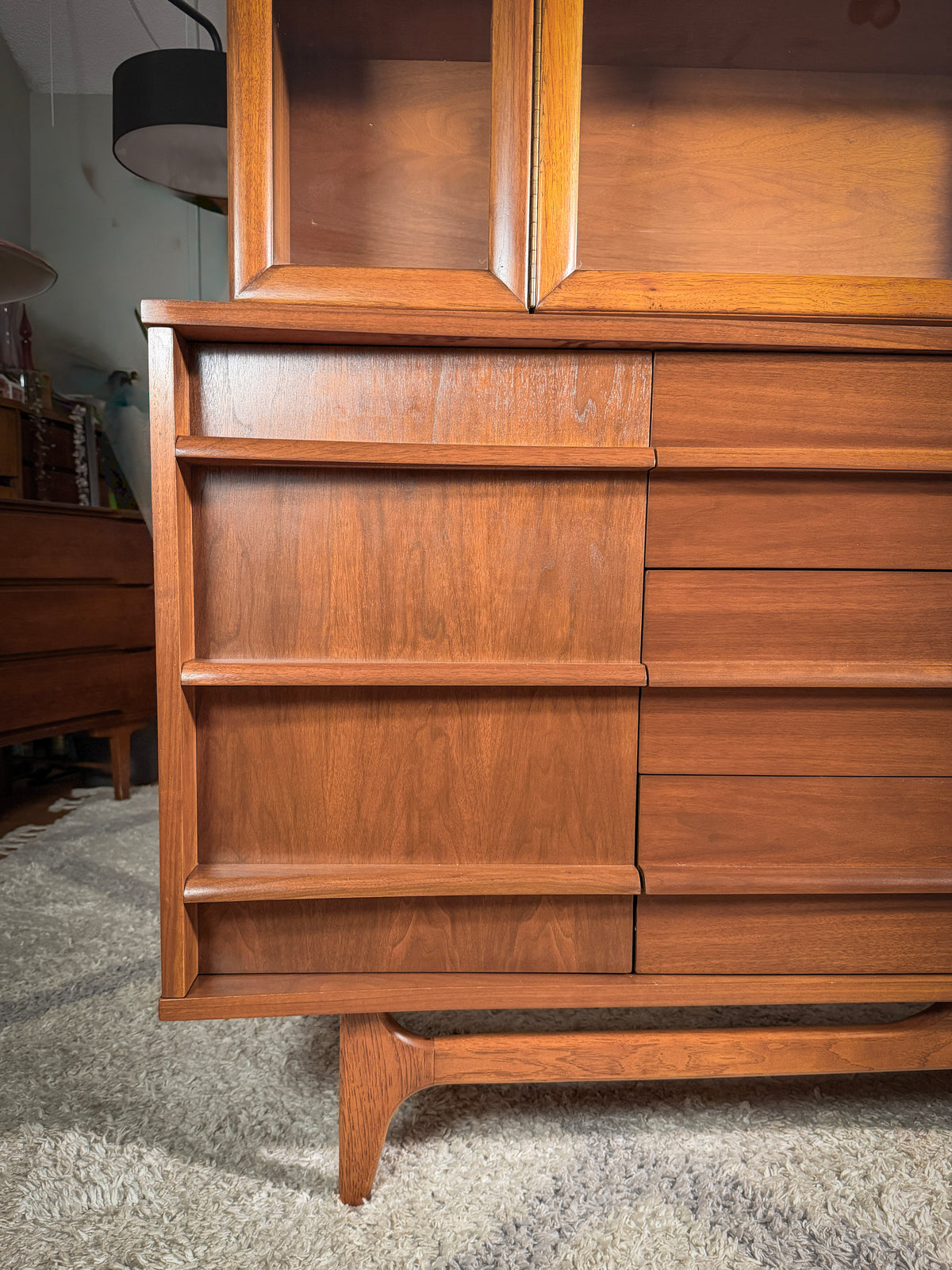 Young Manufacturing Curved Walnut Credenza with Hutch — Refinished 1960s Mid-Century Modern