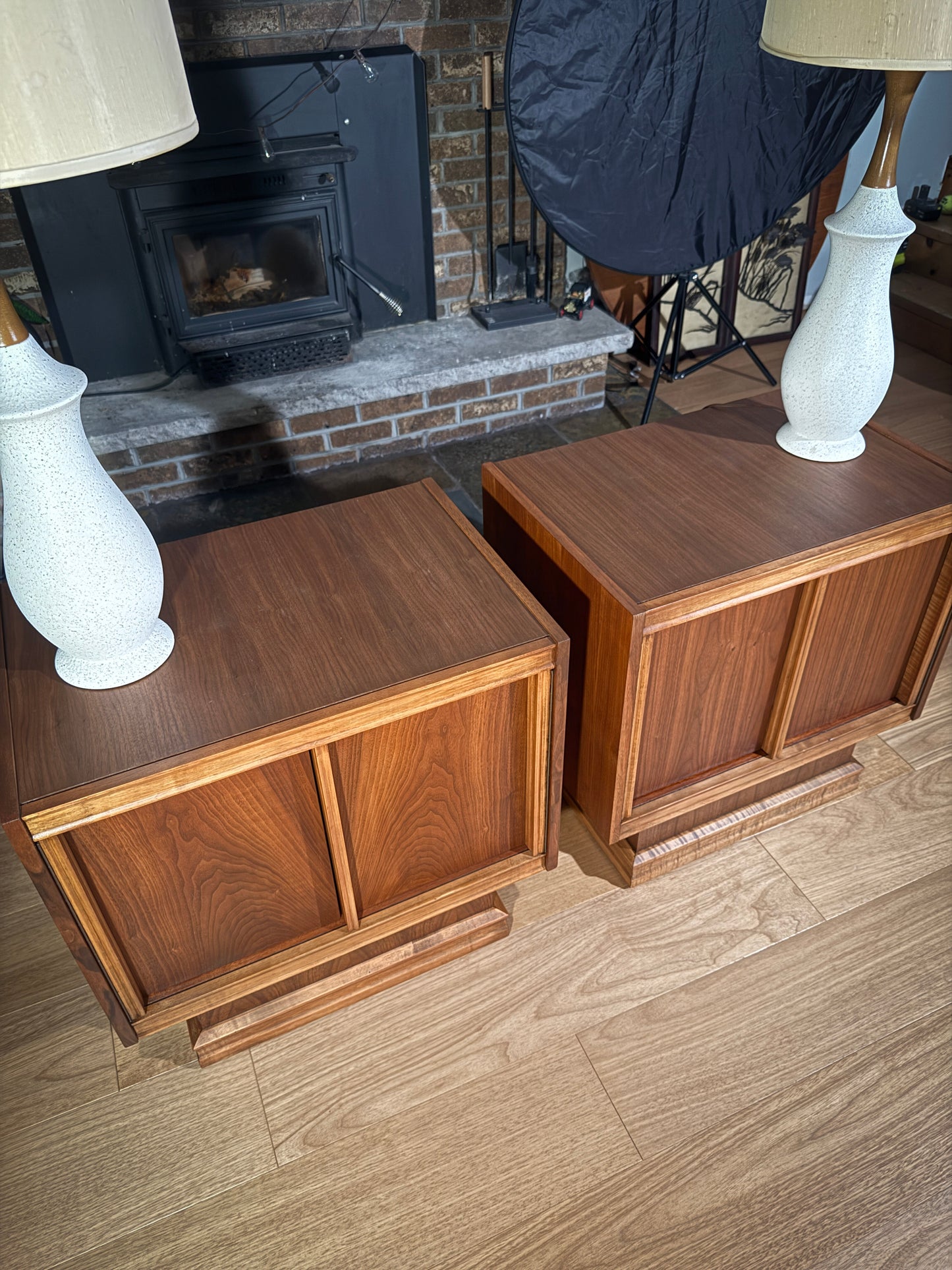 Pair of Mid-Century Walnut Nightstands – Tobago Furniture Canada, Brutalist Sculpted Front, Vintage End Tables